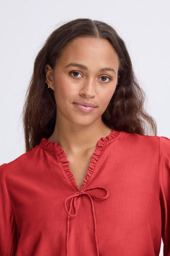 ICHI Karlani Blouse - Red Dahliau