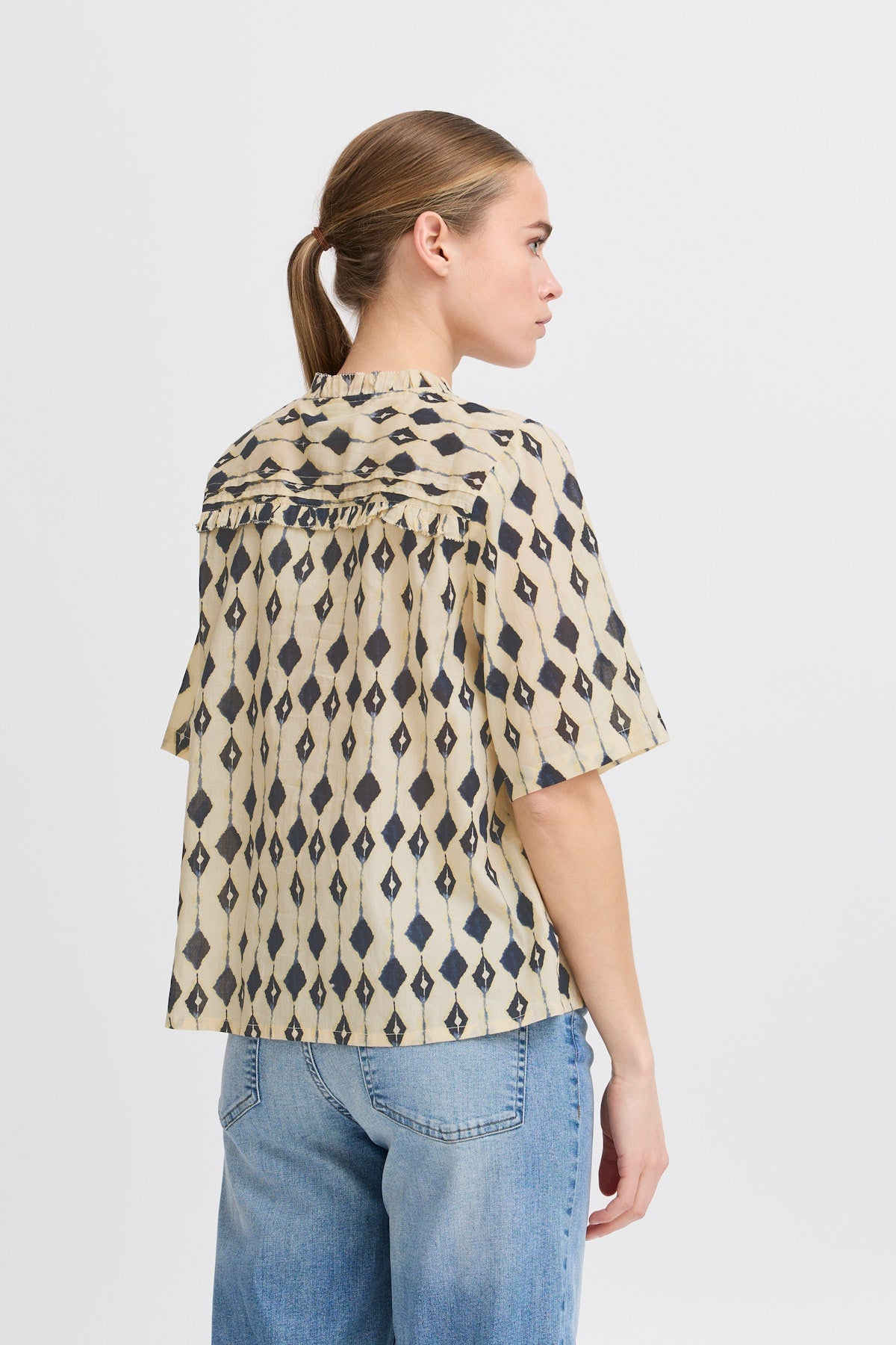 ICHI Emmeretta Short Sleeve Blouse