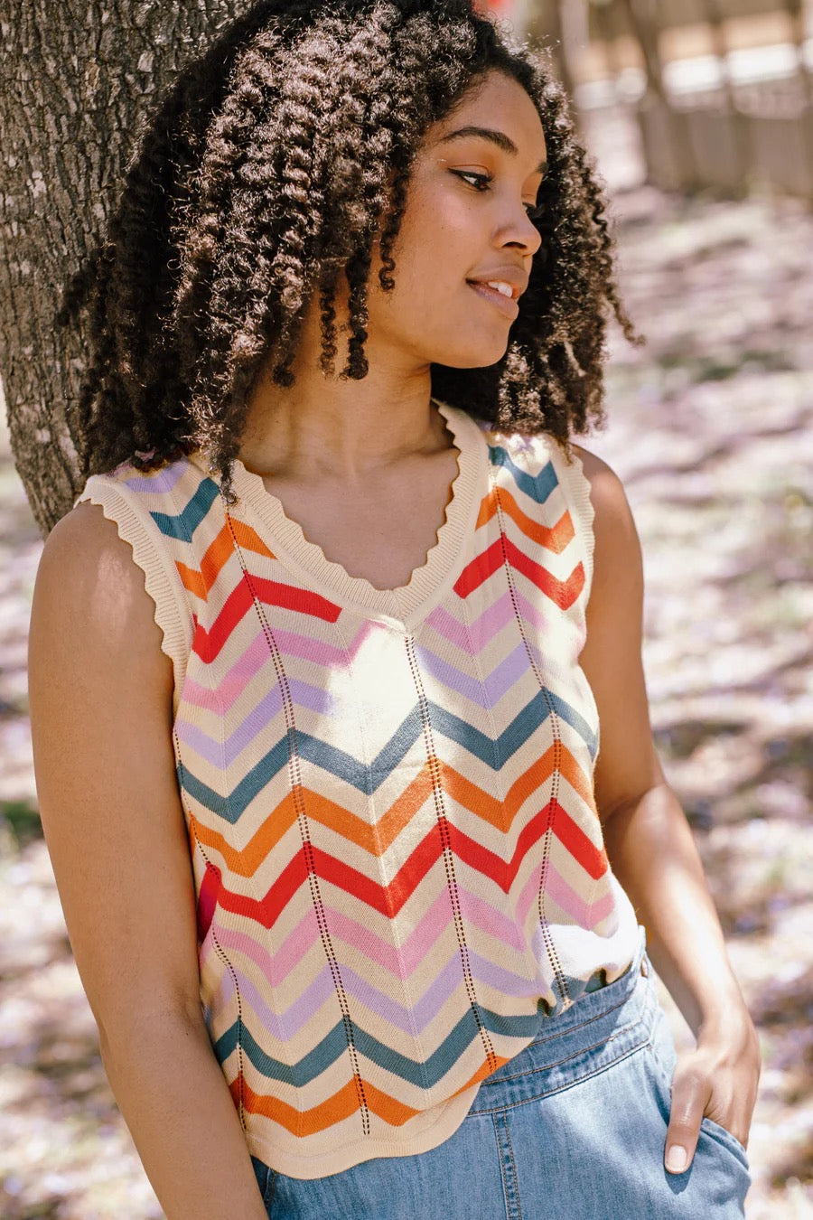 Sugarhill Brighton Rosy V-Neck Knit Vest - Cream, Rainbow Chevron Stripes