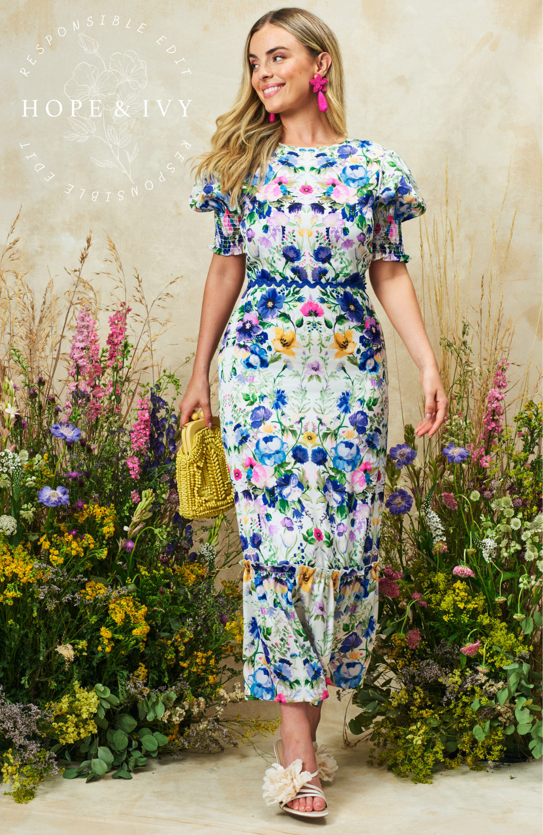 Hope & Ivy The Charlotte-Ann Floral Bow Back Maxi Dress