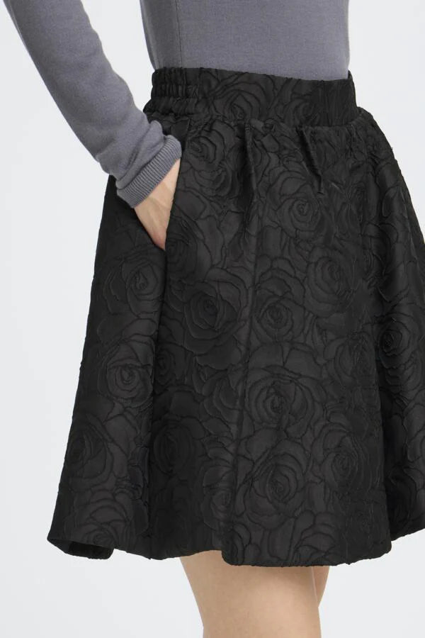 ICHI Kilua Embroidered Skirt. - Balck