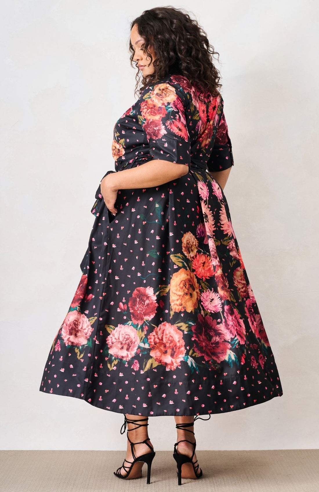Hope & Ivy The Merrielle Shirt Dress - Black Floral