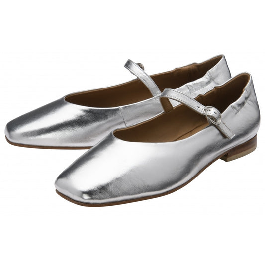 Ravel Lanton Leather Shoe - Silver