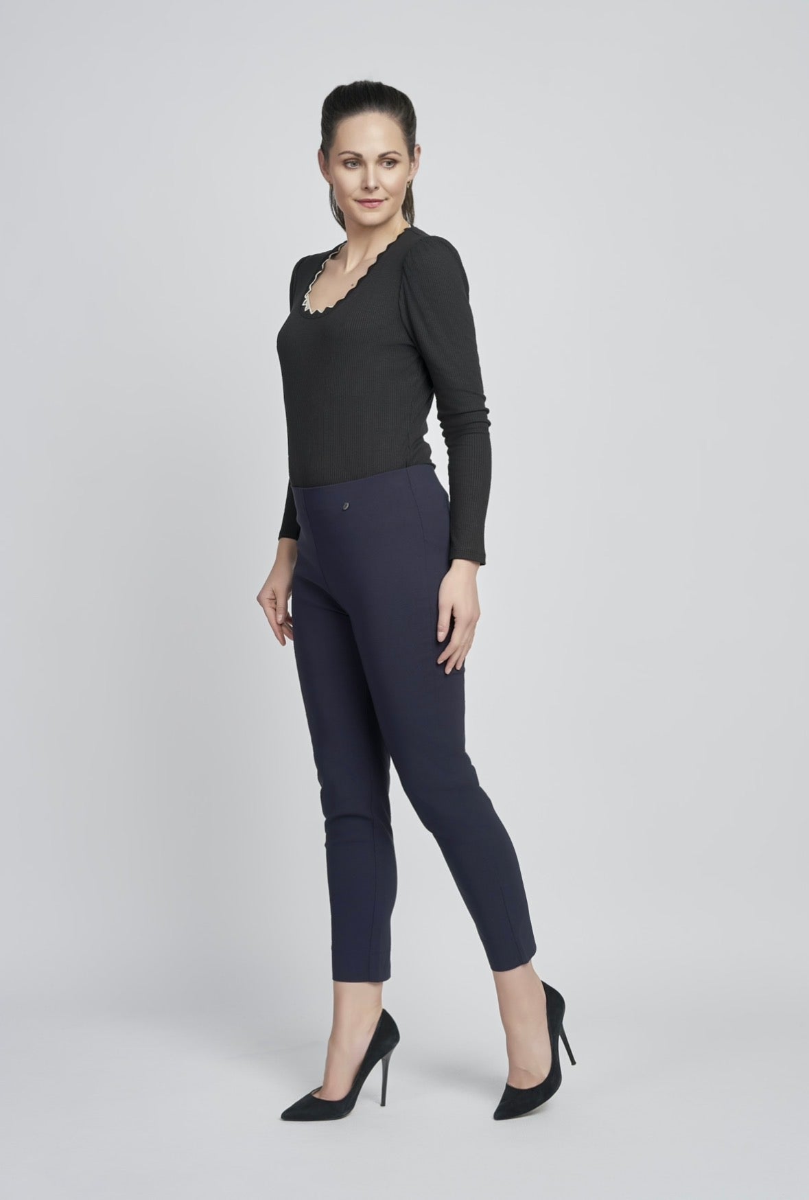 PINNS Slim Leg Ankle Grazer - Navy