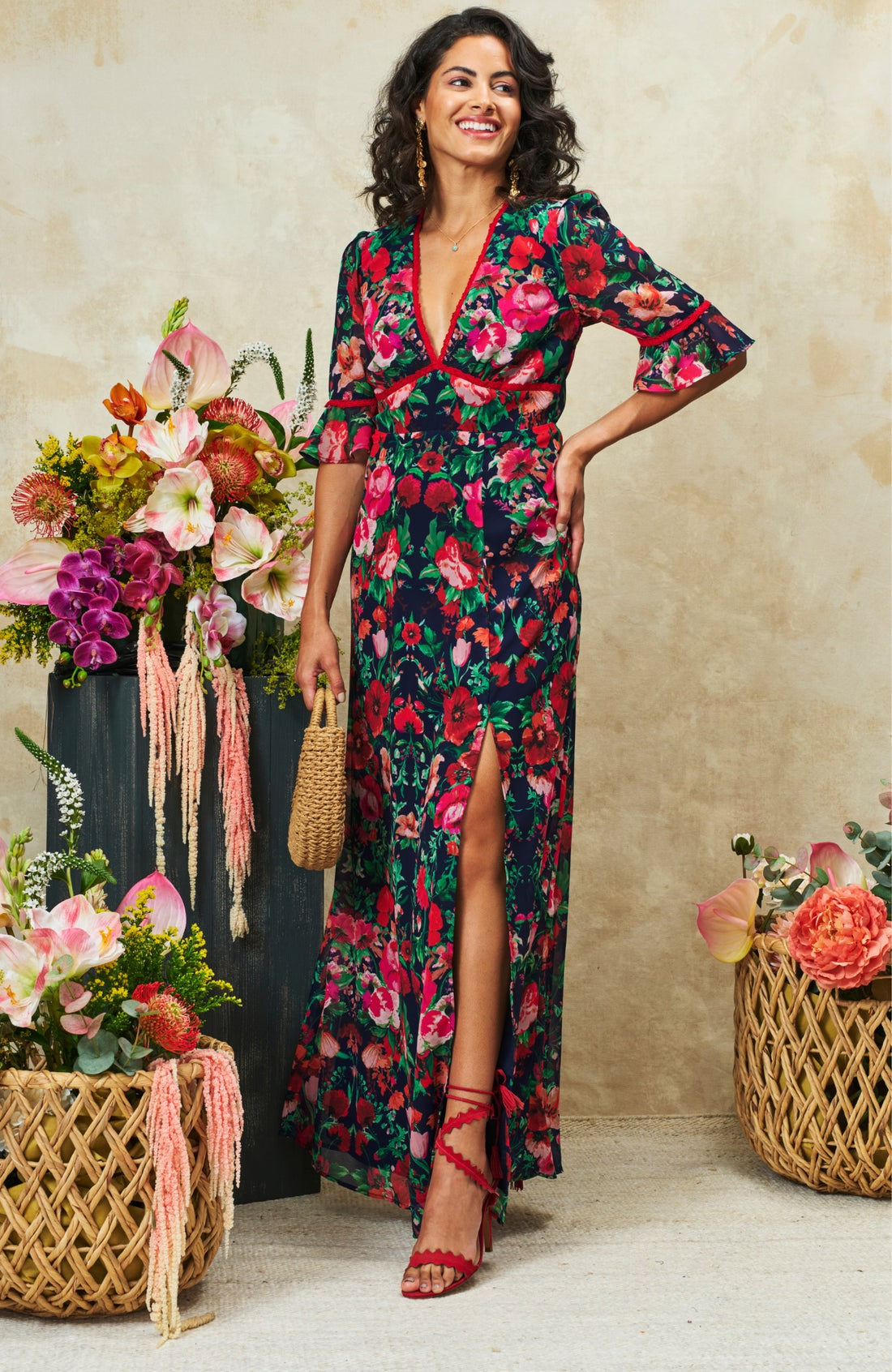 Hope & Ivy The Jemma Floral Maxi Dress - Navy/Red