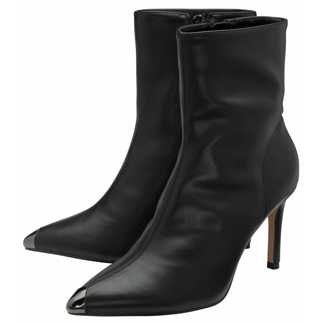 Ravel Kale Leather Heeled Boot - Black