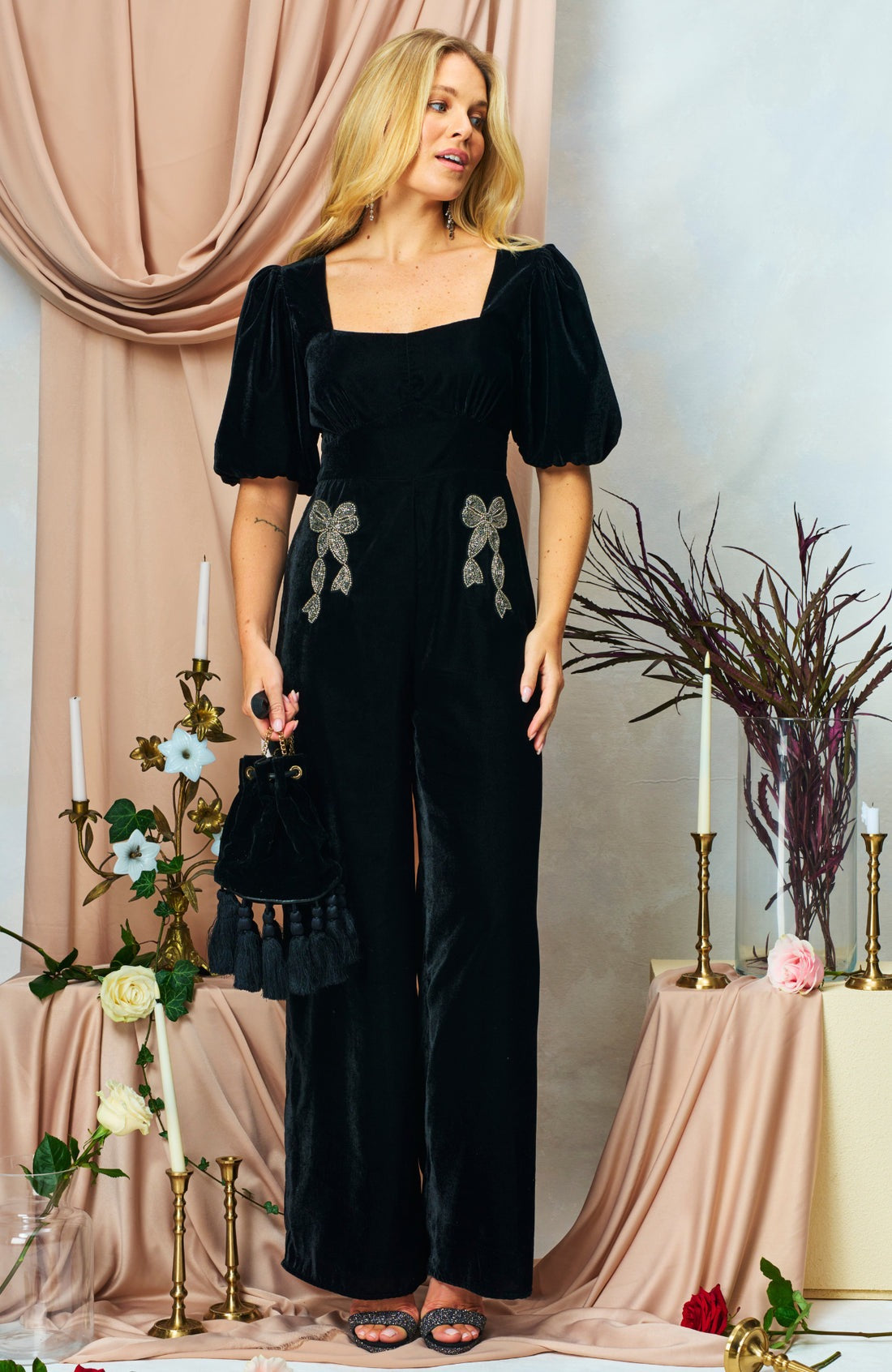 Hope & Ivy The Chelsea Velvet Jumpsuit - Black
