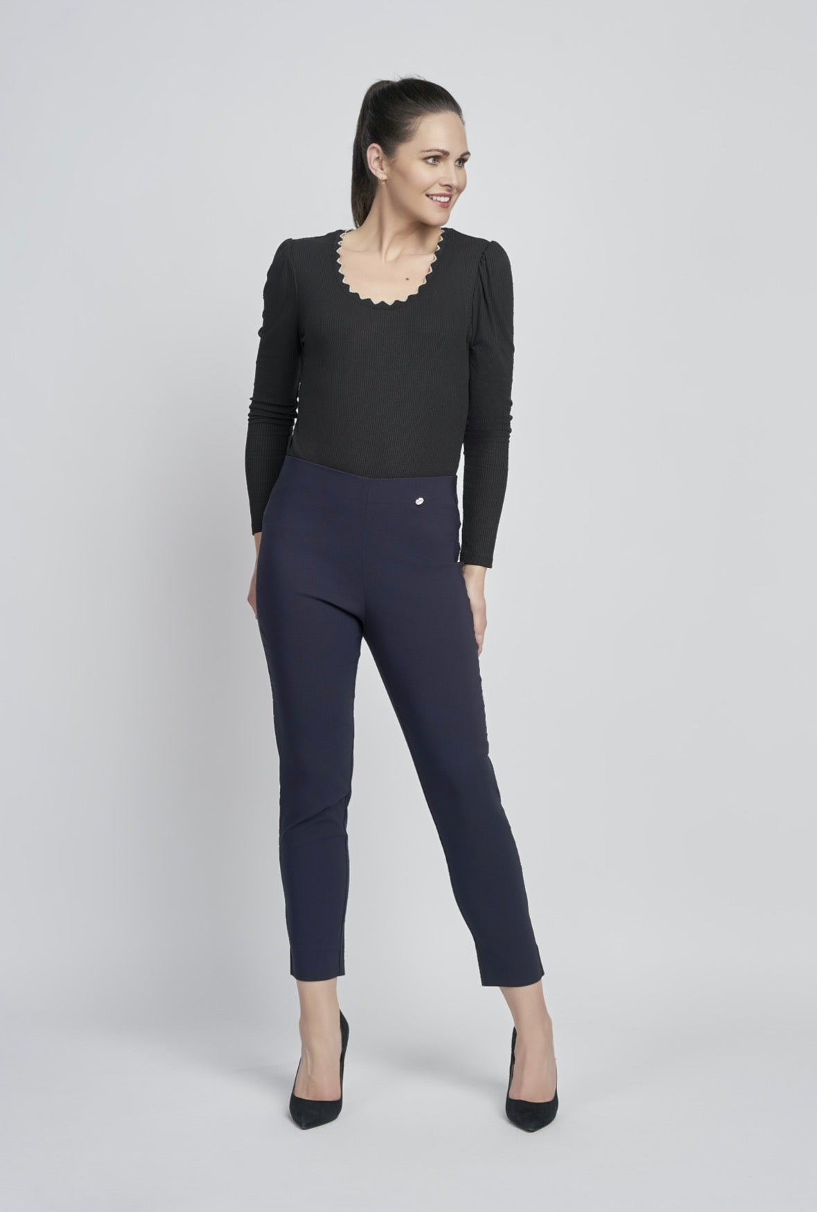 PINNS Slim Leg Ankle Grazer - Navy