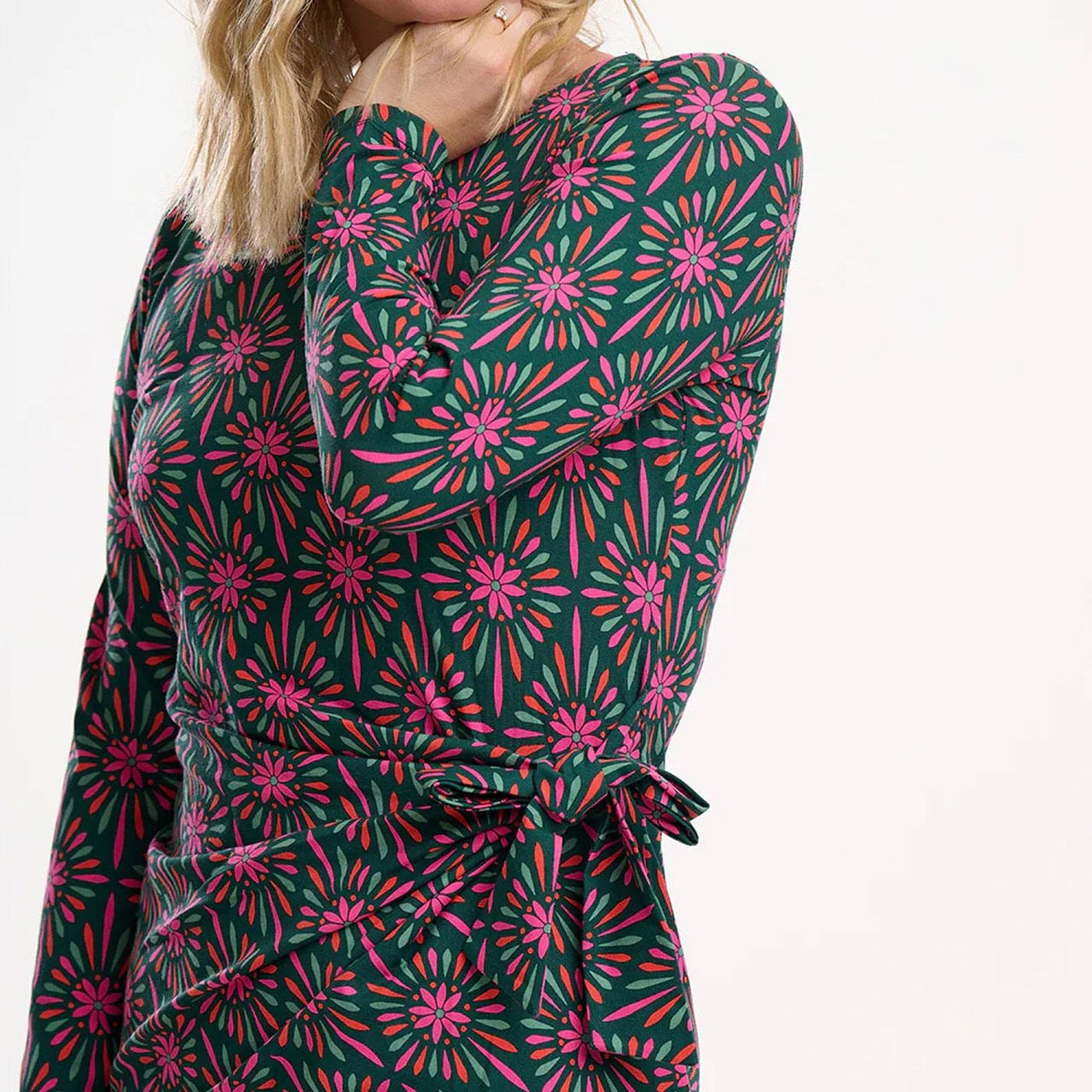 Suagrhill Brighton Claudia Jersey Tie Midi Dress - Green