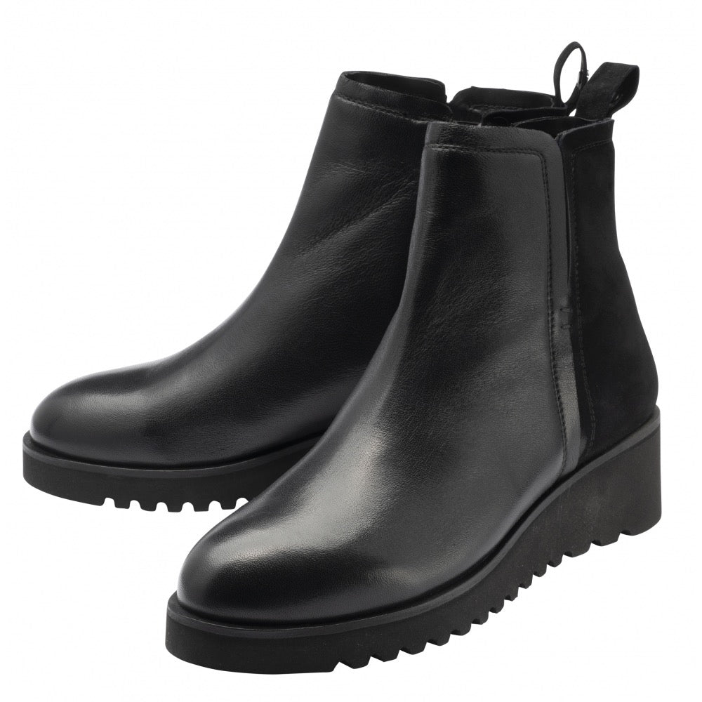 Ravel Helsby Leather/Suede Boot - Black