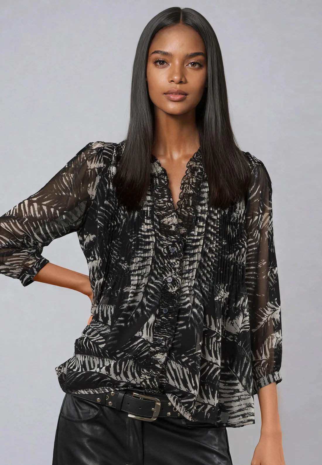 Religion Zoe Shirt Vamp Black & White