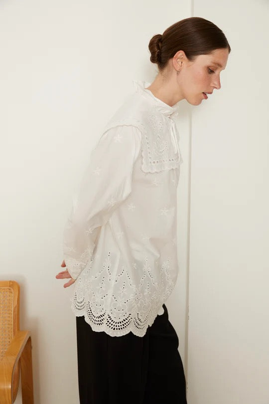 Jovonna Shailee Blouse White