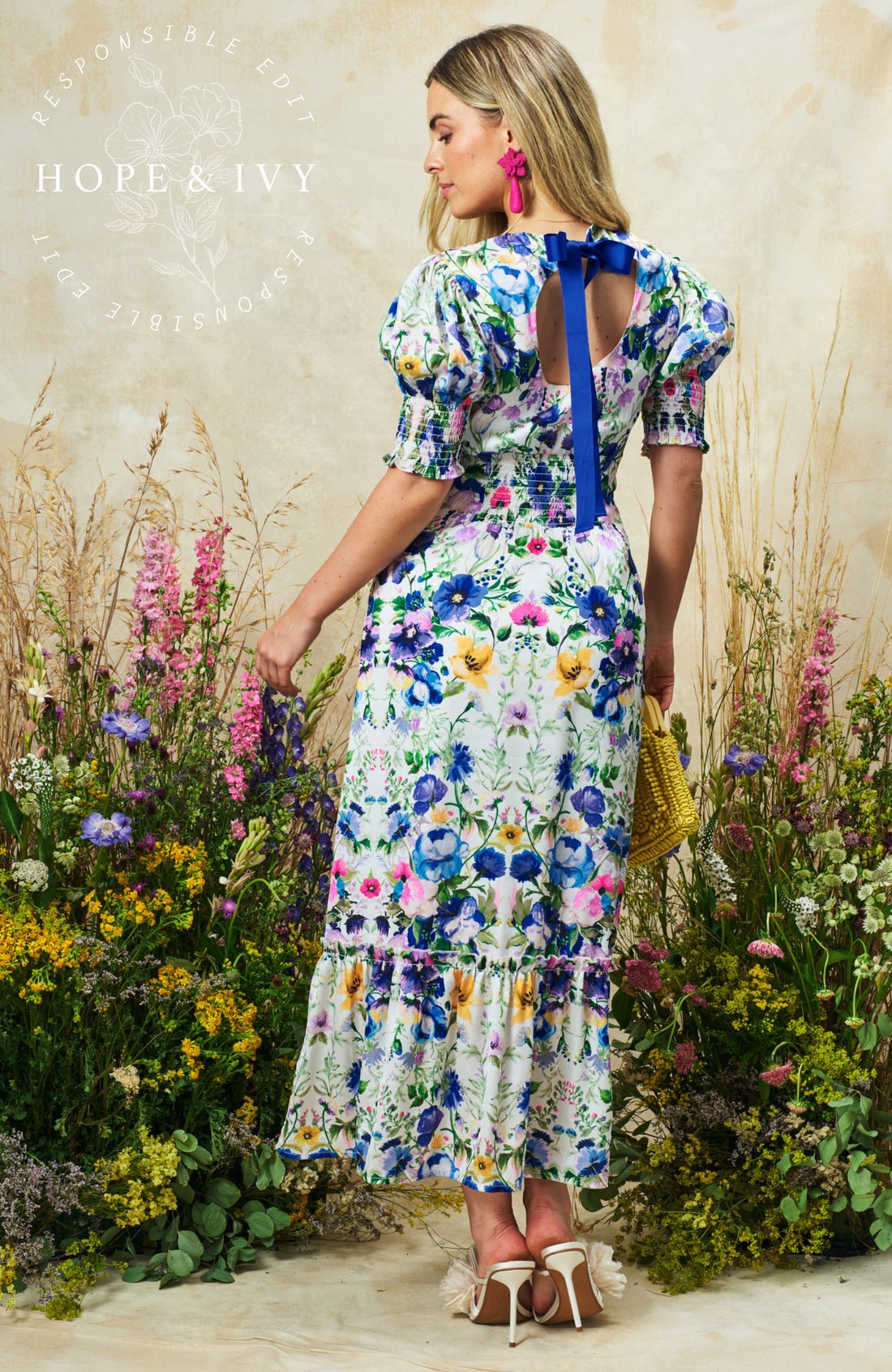 Hope & Ivy The Charlotte-Ann Floral Bow Back Maxi Dress