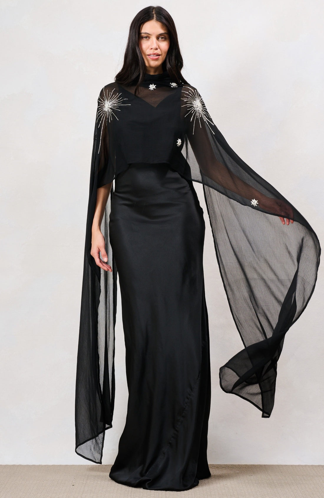 Hope & Ivy The Annaka Maxi Dress with Cape - Black
