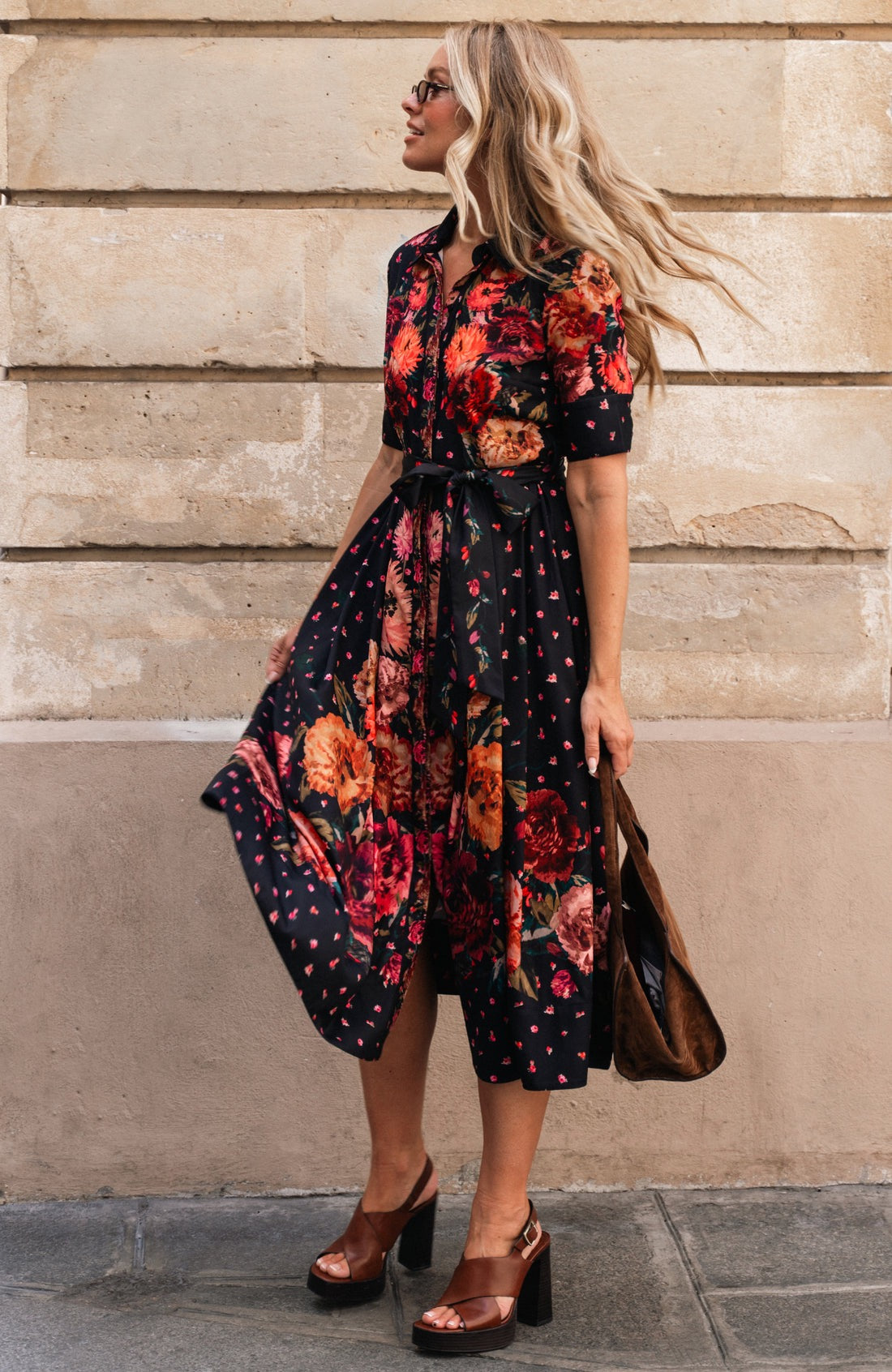 Hope & Ivy The Merrielle Shirt Dress - Black Floral