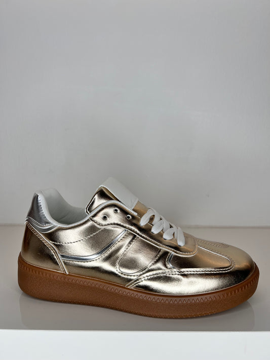 Findlay Gold Metallic Trainer