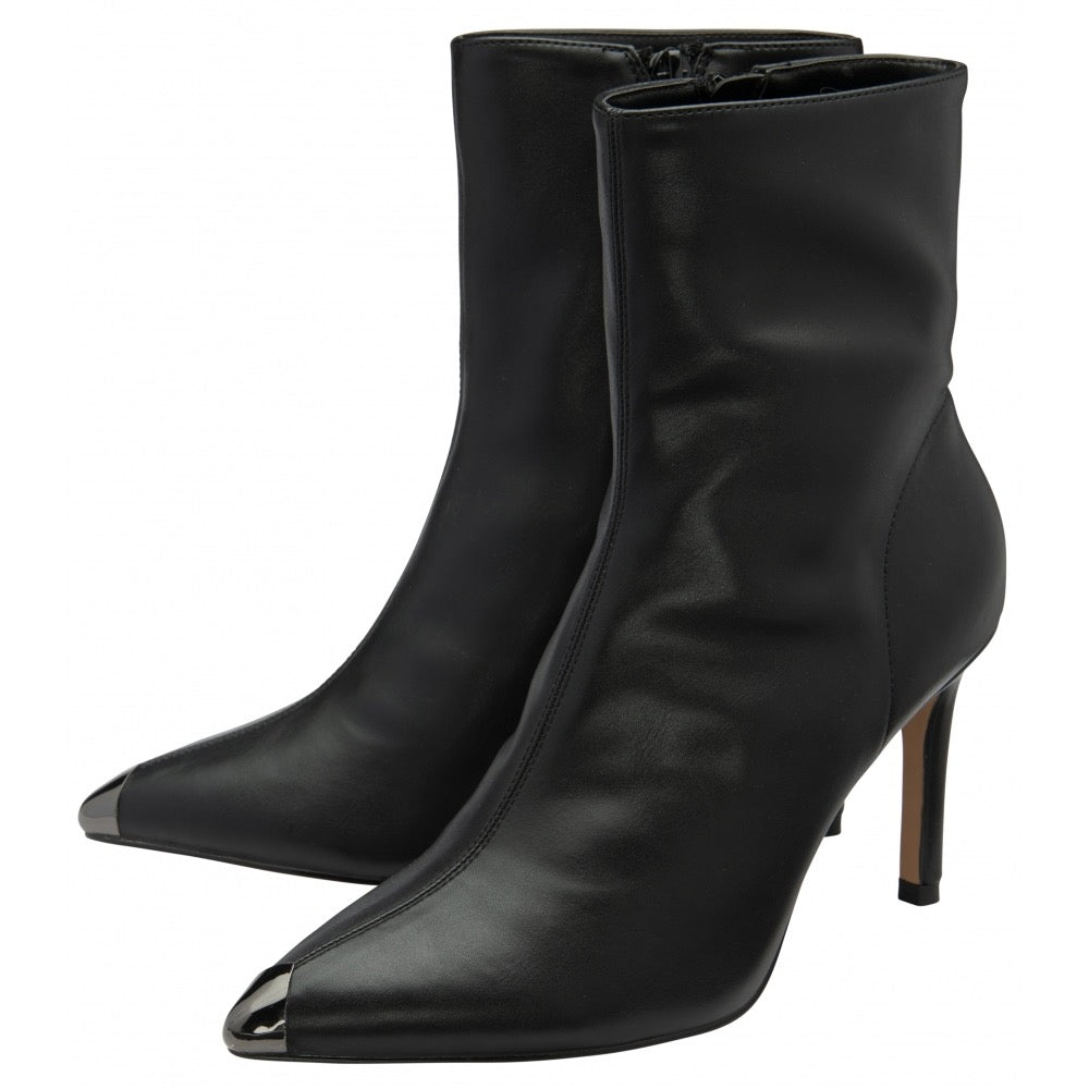 Ravel Kale Leather Heeled Boot - Black