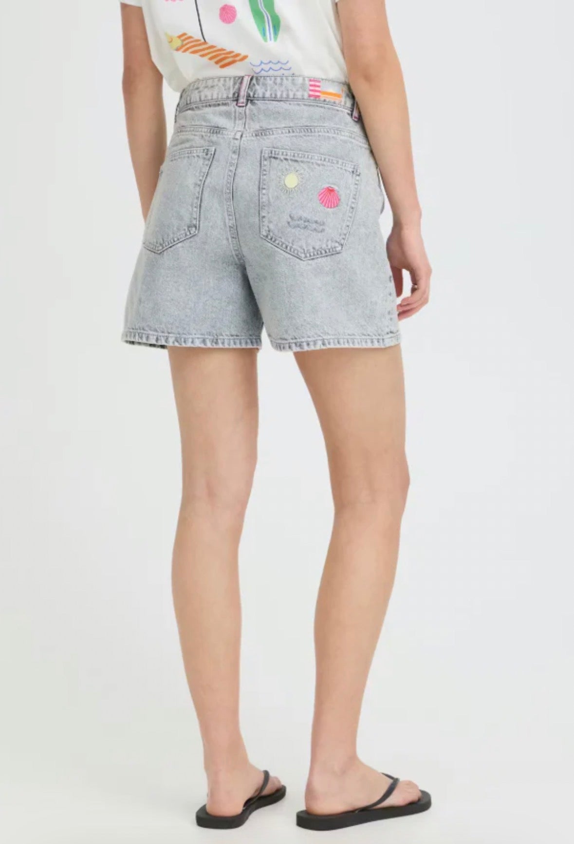 ICHI Laveny Denim Shorts - Bleach Wash