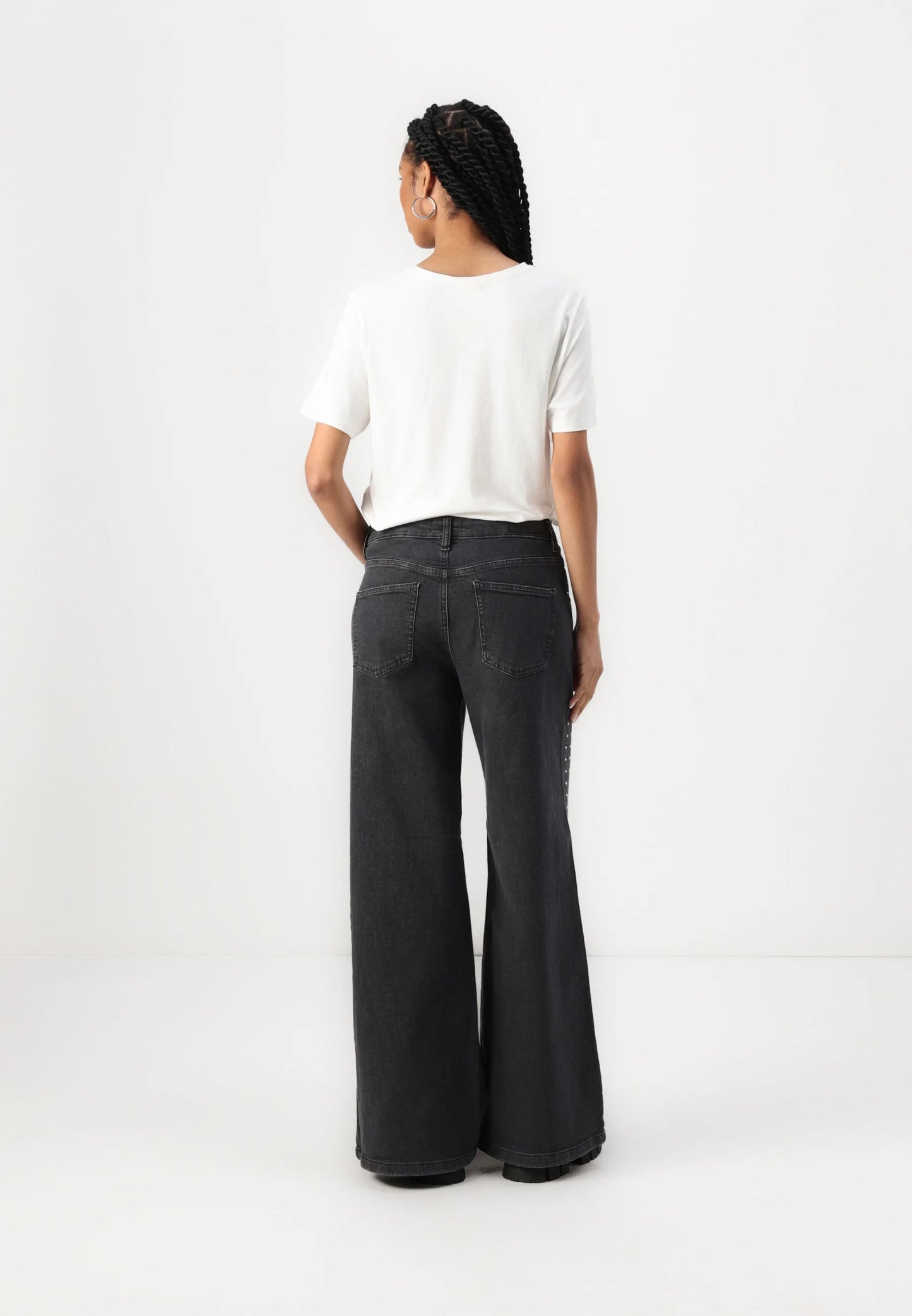 ICHI Braidy Washed Denim Crystal Jeans - Grey